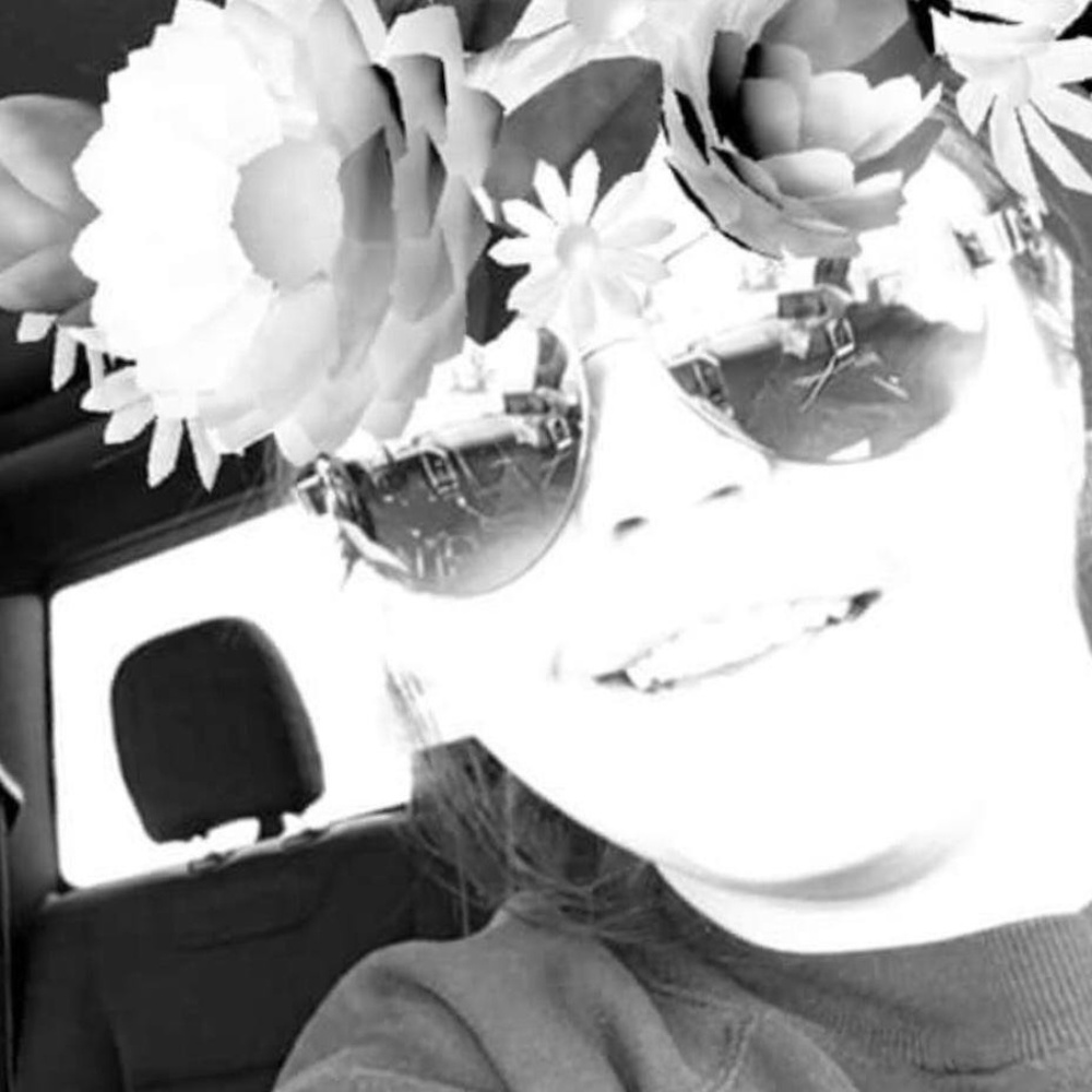 Meet your Posher, Carrcie